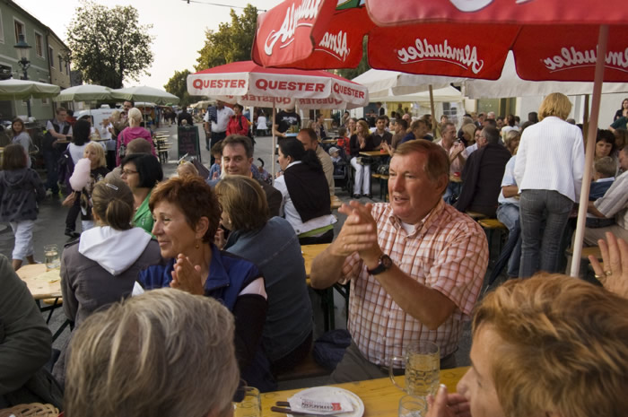 05 Laurenzikirtag 2008 - Die Stimmung steigt - 15_DSC_6243