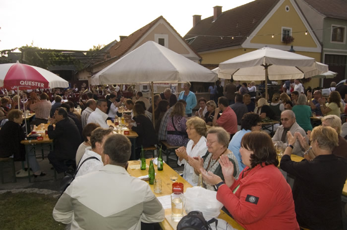 05 Laurenzikirtag 2008 - Die Stimmung steigt - 17_DSC_6254