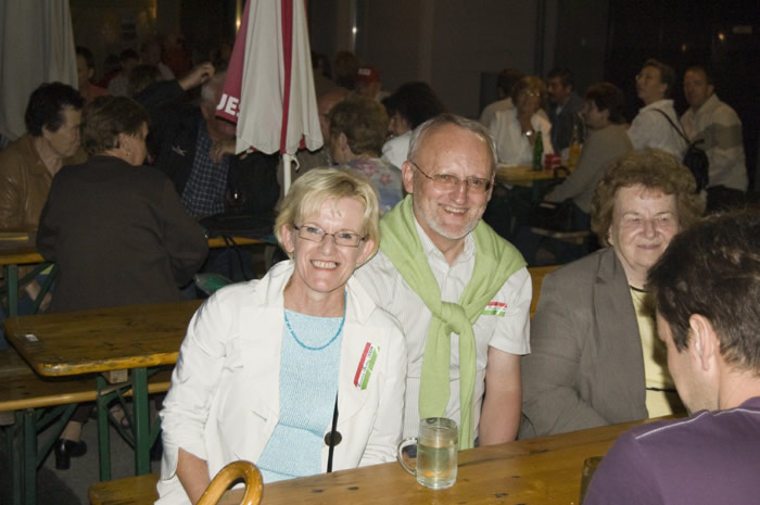 10 Laurenzikirtag 2008 - Weiter gehts - Tanzflaeche Tische - 32_DSC_6319